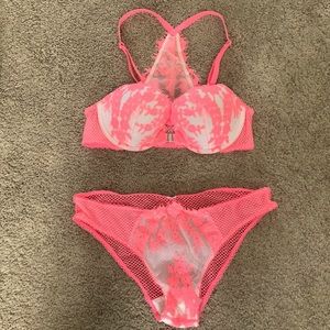 Victoria’s Secret Bra Panty Set